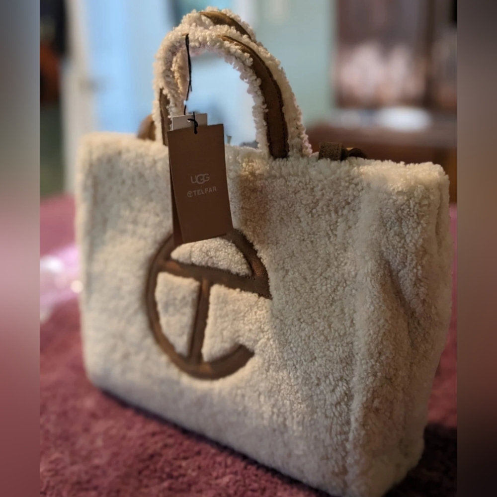 UGG X TELFAR Iconic Reverse Medium Shopper NWT